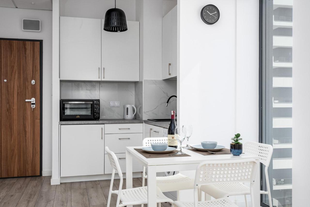 Apartament Ks Wola Prymasa 407 Varsóvia Exterior foto